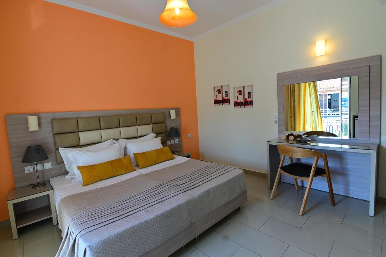 Nadia'S Studios & Apartments In Argasi, Sea-View Exterior photo